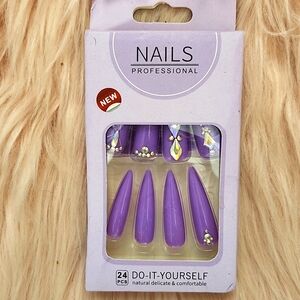Brand New NAILS PROFESSIONAL XXL STILETTO BLING FALSE NAILS